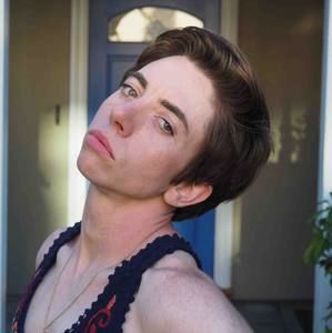 Meet your Posher, Reed